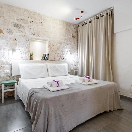 אוסטוני La Casa Nel Vico Pretty Apartment מראה חיצוני תמונה