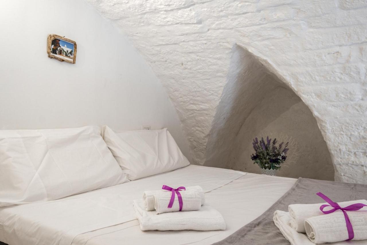 אוסטוני La Casa Nel Vico Pretty Apartment מראה חיצוני תמונה